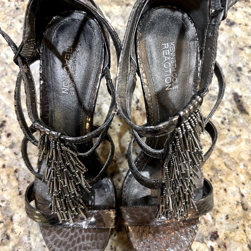 Kenneth Cole Reaction silver tassel heels